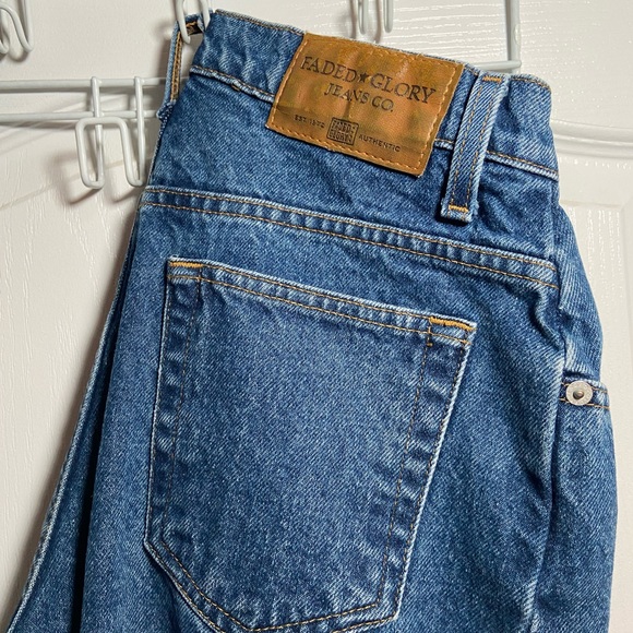 Vintage Faded Glory jeans - Picture 2 of 6